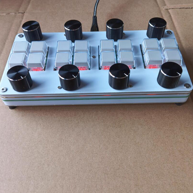 Con 8 interruptores y 8 perill - Midi Controller Pad reseña y precio